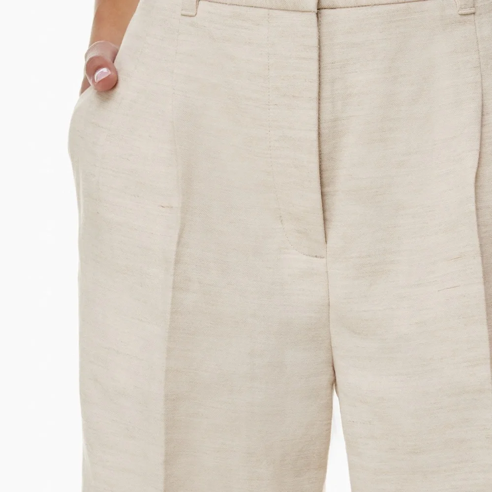 Aritzia effortless pants, size 6 (tall) linen - Picture 3 of 5